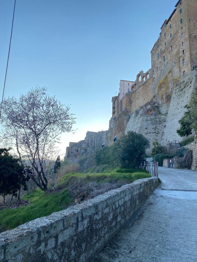 La Sorpresa Monolocale Con Vista Vallata بيتيجليانو المظهر الخارجي الصورة